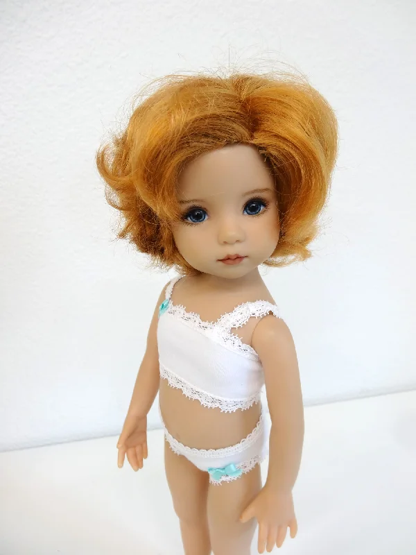 voluminous long wigs for a glamorous look -Bob Wig in Gold Blonde - for Little Darling dolls