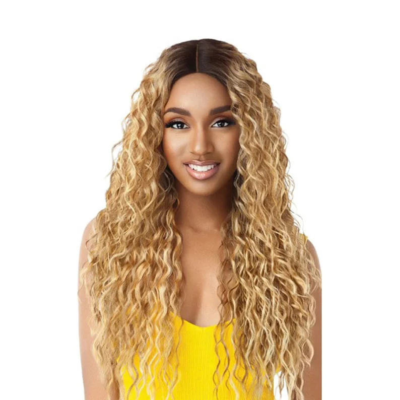 voluminous wigs for added thickness and volume -OUTRE The Daily Wig Full Wig - THORA